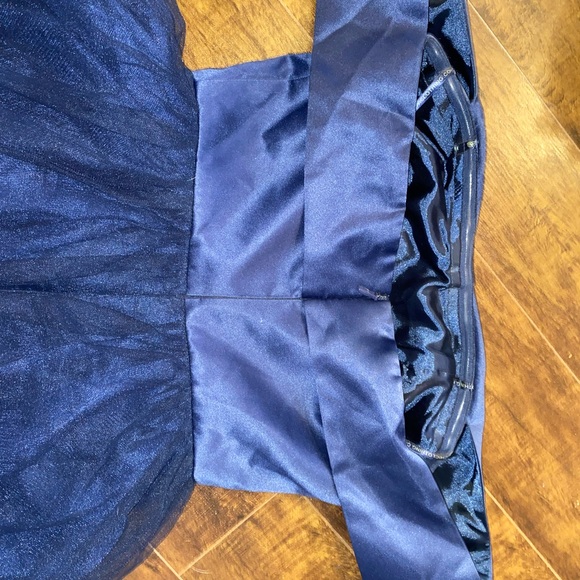 Princess short prom date style event dress! - Picture 6 of 7